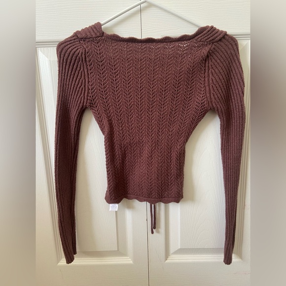 Brown Ribbed Knit Sweater - Picture 4 of 8